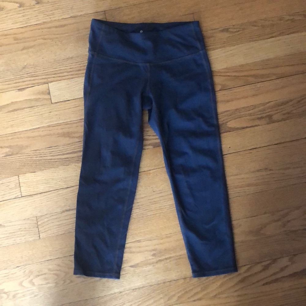 Grey Athleta capri leggings
